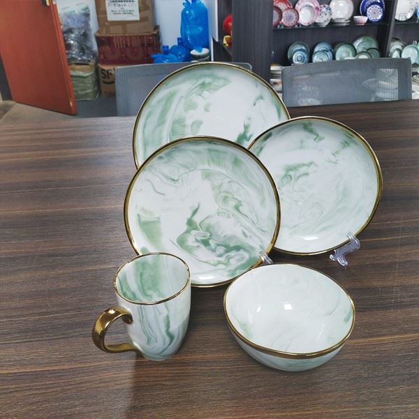Gold Trim Dinnerware Set Luxury Flatware